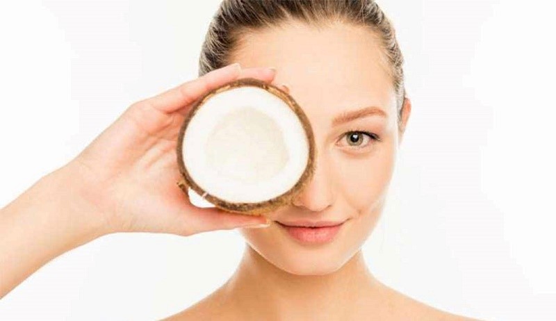 chắm sóc da bằng dầu dừa