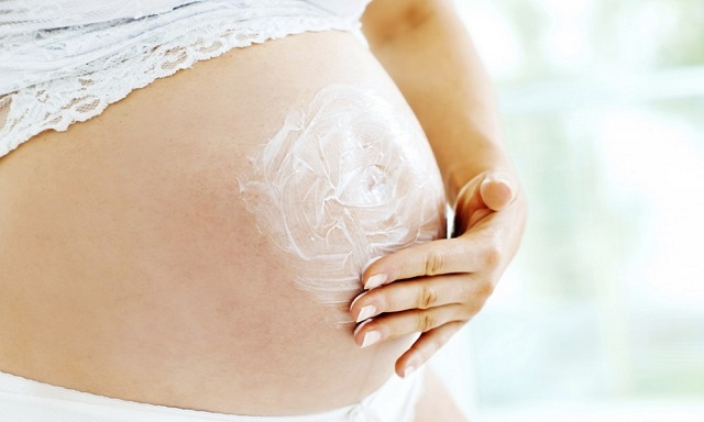 thoa kem chống nhăn